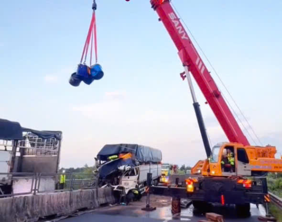 đội xe cứu hộ 118