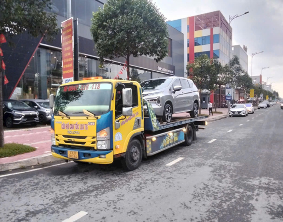 Top 5 sự cố ô tô thường gặp trên cao tốc và cách xử lý an toàn